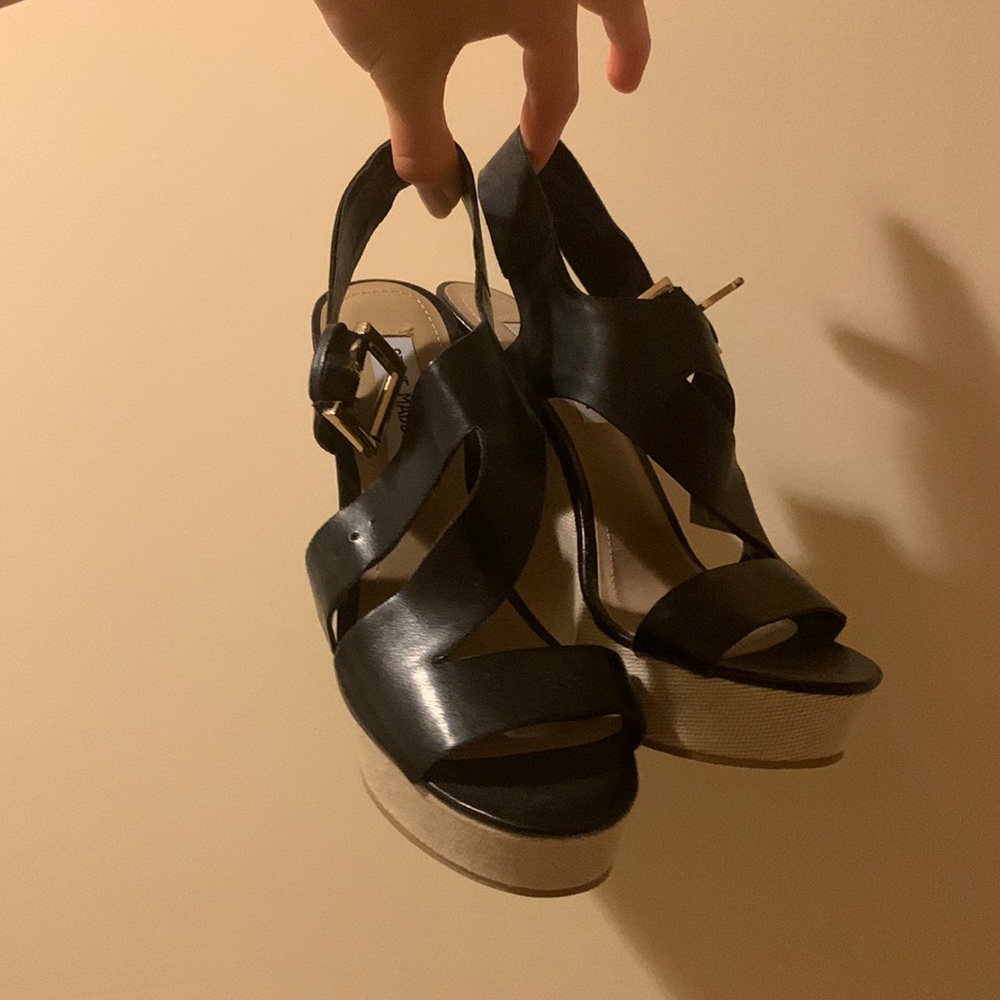 *RARE* Steve Madden Strappy Black Wedges